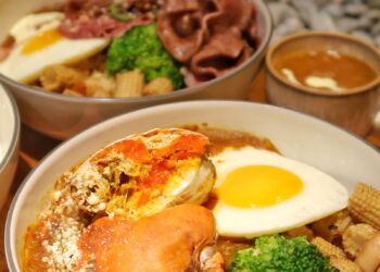 温咖哩 菜單&評價｜咖哩吃到整隻螃蟹!牛舌.干貝.起司瀑布!?｜中正區特色美食推薦