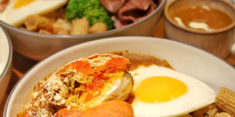 温咖哩 菜單&評價｜咖哩吃到整隻螃蟹!牛舌.干貝.起司瀑布!?｜中正區特色美食推薦