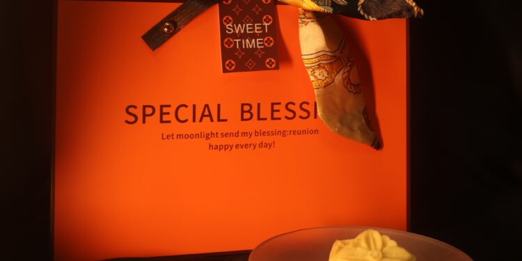 希望綠豆湯-雪藏綠豆糕 開箱&評價｜最時尚的中秋禮盒｜居家特色美食推薦