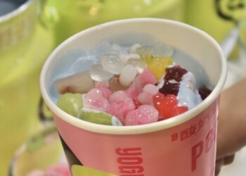 酸奶星球-新店旗艦店 菜單&評價｜拉絲再拉絲 滿滿配料自由配｜新店區特色美食推薦