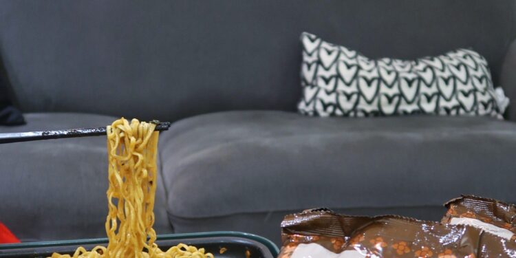 八道乾拌麵2 開箱&評價｜邊又錫代言的韓國No.1拌麵品牌到底是什麼味道｜韓國特色美食推薦