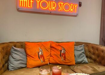 HALF CUP 半杯 菜單&評價｜超好玩深夜咖啡廳｜松山區特色美食推薦