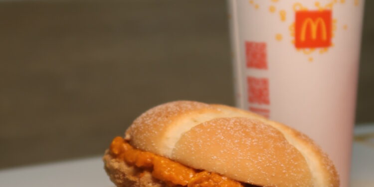 麥當勞新品˖ ࣪⊹ 熔岩起司堡 新上市｜連鎖美食推薦