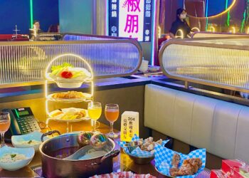 椒朋友辛潮麻辣鍋 菜單&評價｜最新超狂夜店風火鍋｜信義區特色美食推薦